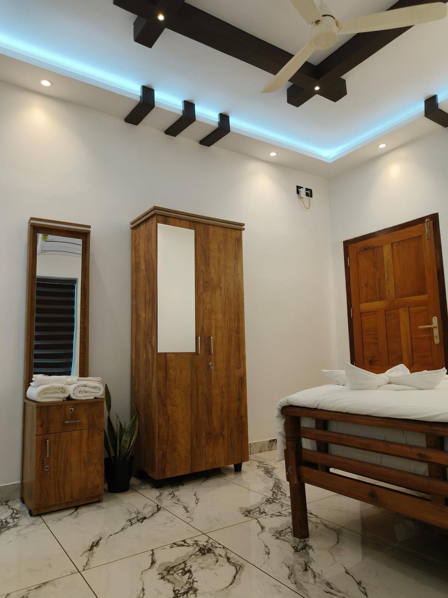 Wavealokam Beach Retreat Varkala Exterior foto